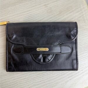 Vintage *Authentic w/Cert* Gucci Black Leather clutch Wallet Passport Holder